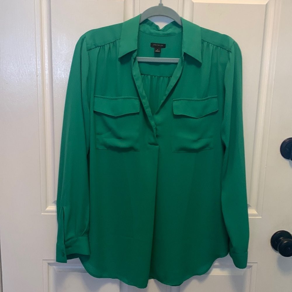 ANN TAYLOR Green Popover Blouse Size M